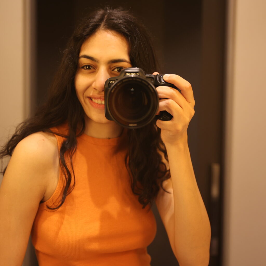 RANAELANWARPHOTO2_